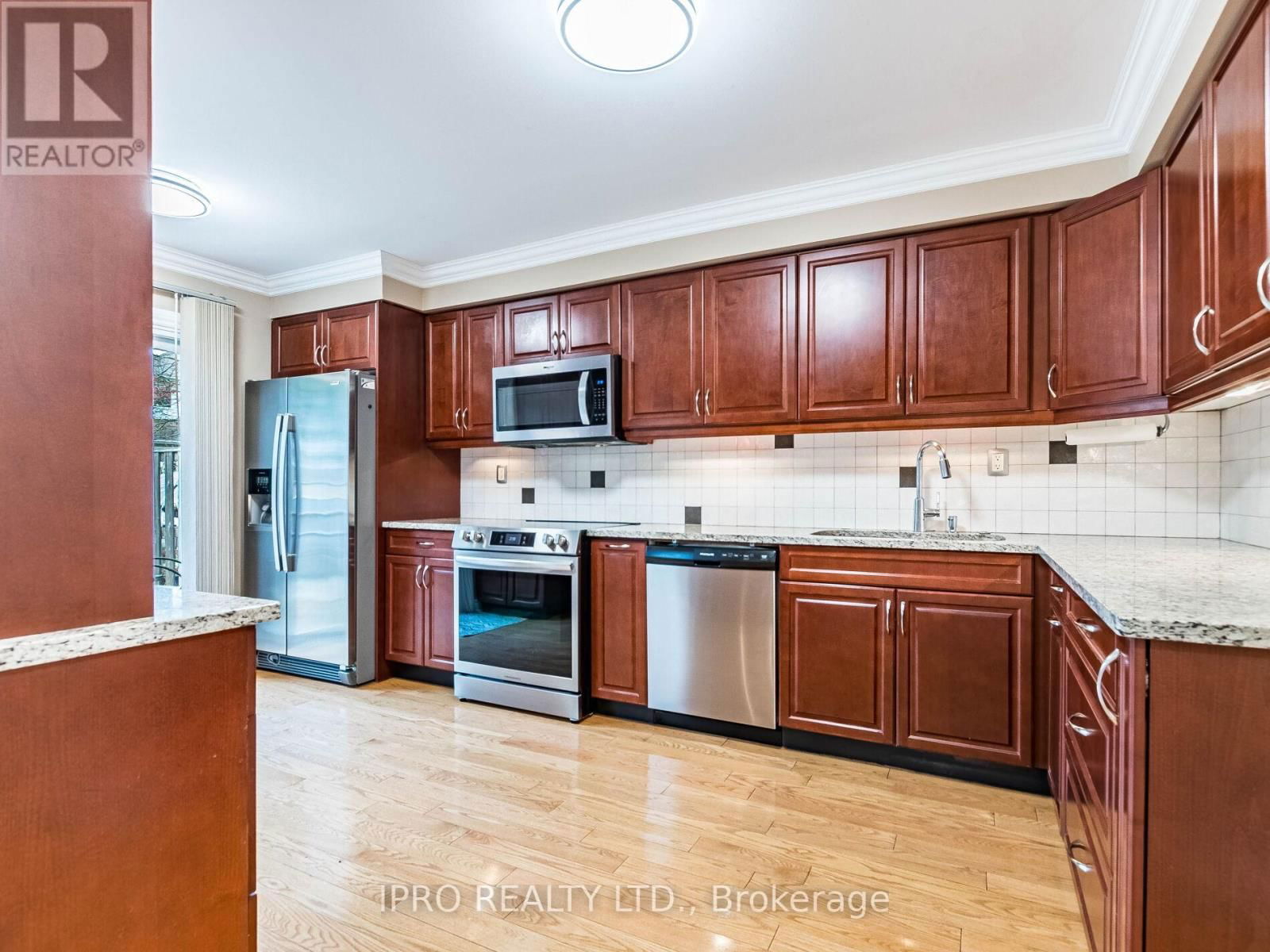 2771 LINDHOLM CRESCENT Image 15