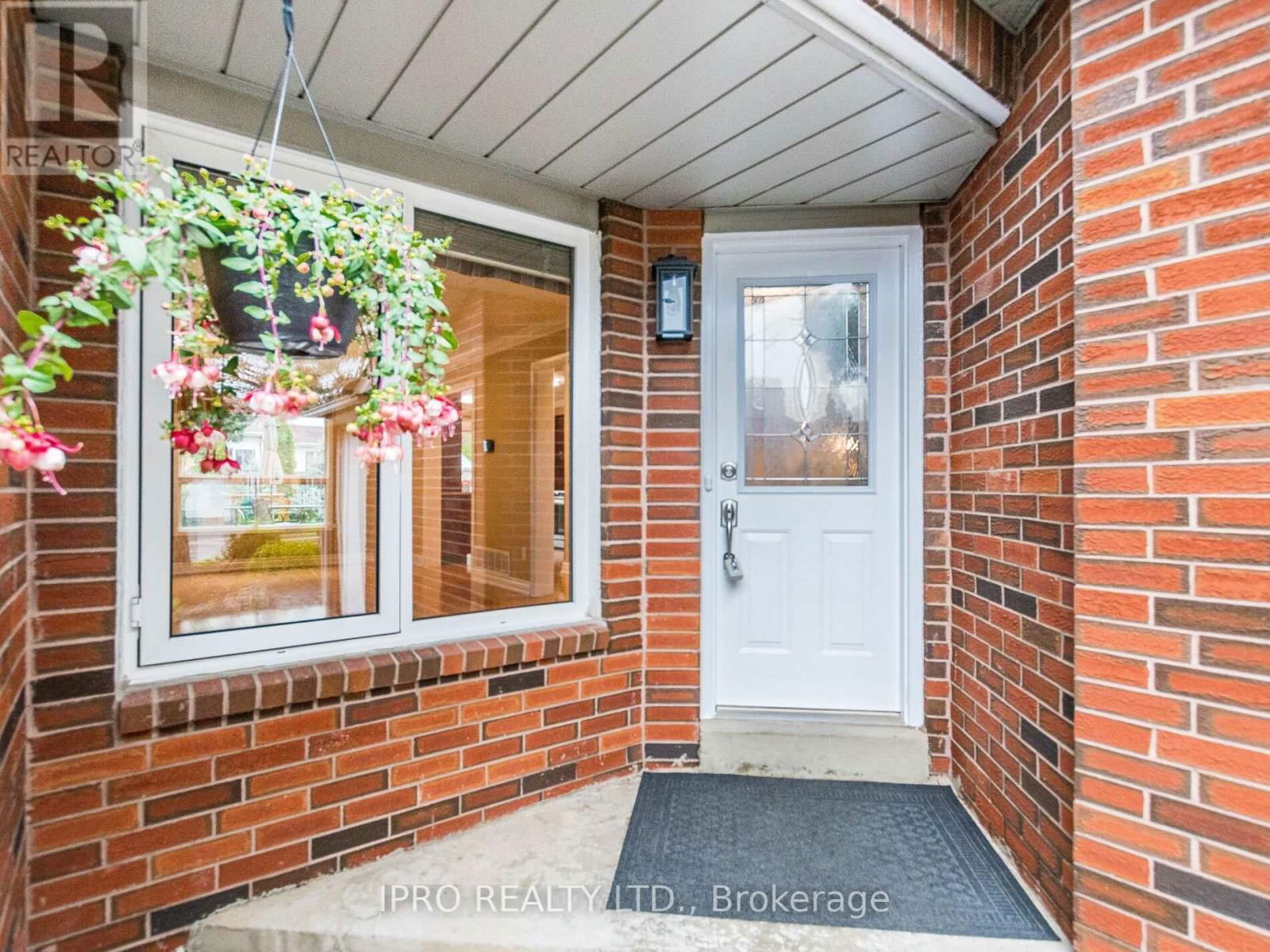 2771 LINDHOLM CRESCENT Image 4