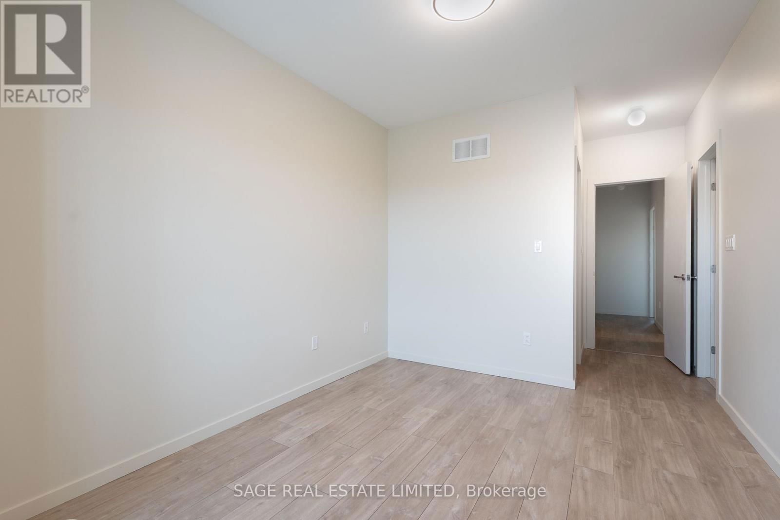222 VELLWOOD COMMON Image 12