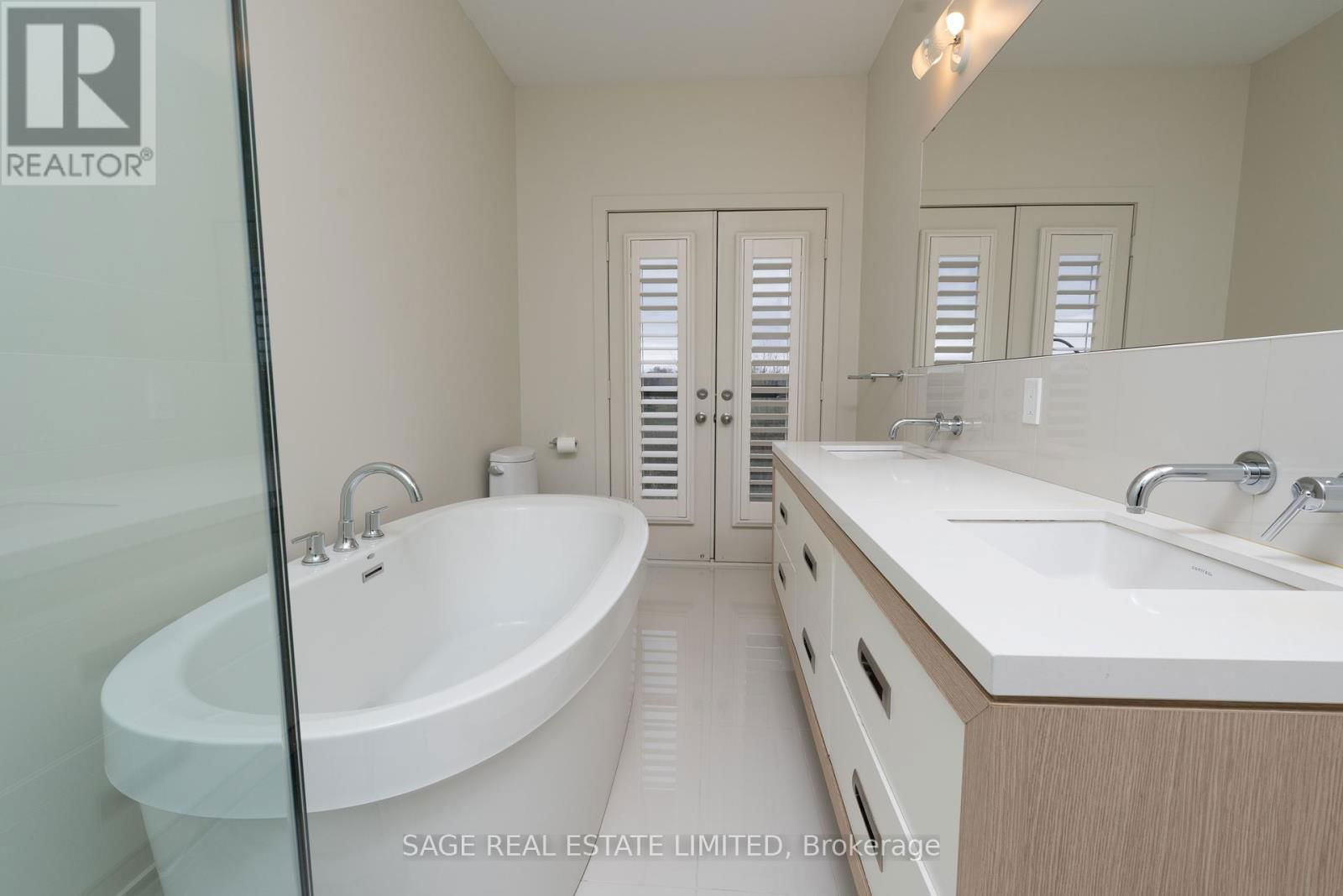 222 VELLWOOD COMMON Image 13