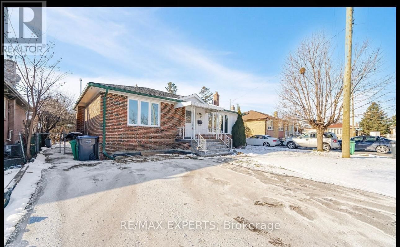 35 EDGEMONT DRIVE Image 2