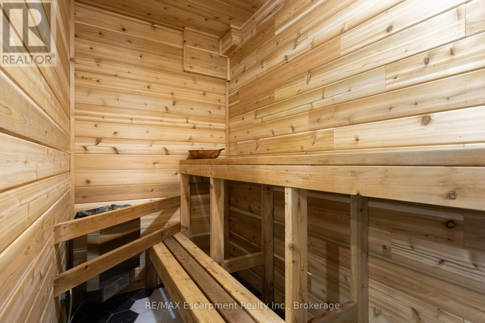 416 TRAFALGAR ROAD Image 29