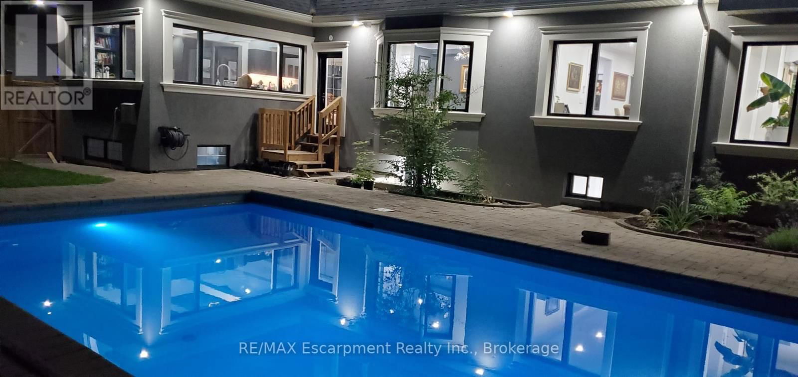 416 TRAFALGAR ROAD Image 34