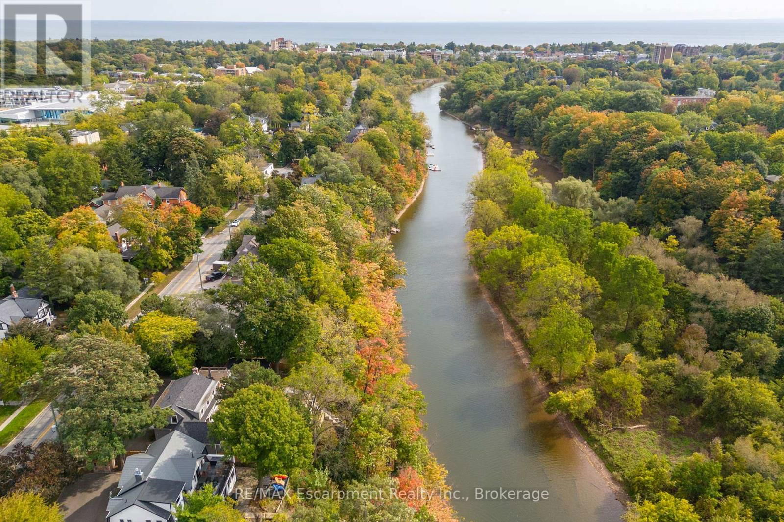 416 TRAFALGAR ROAD Image 42