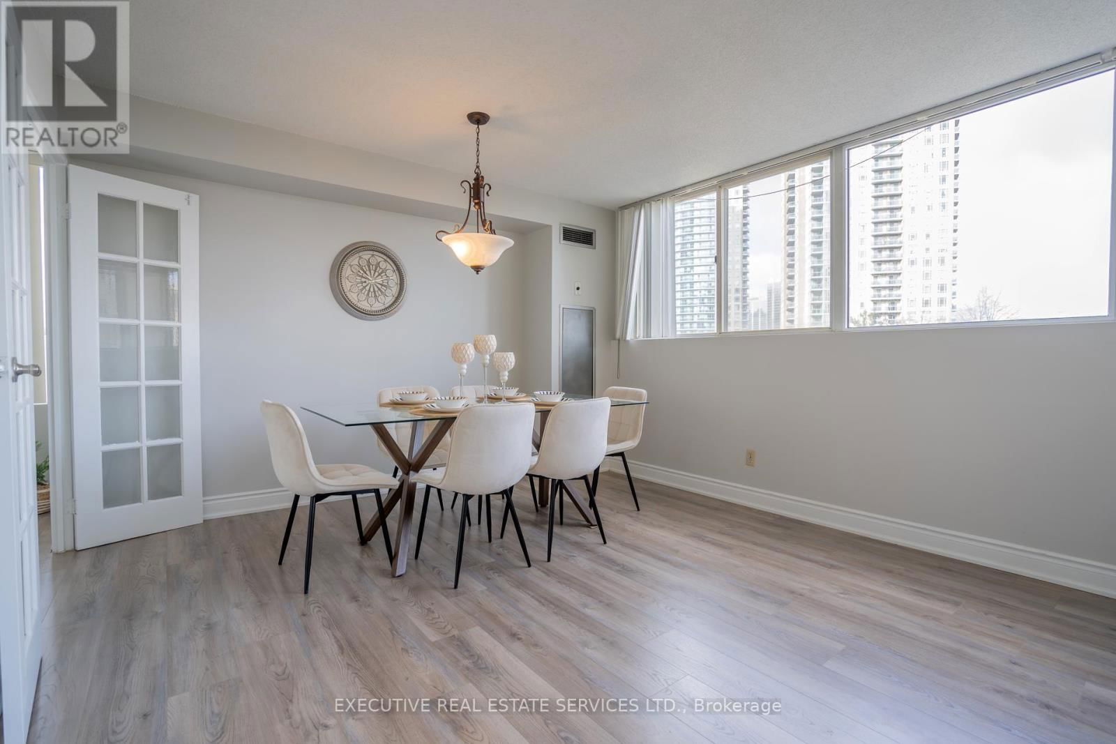 508 - 3700 KANEFF CRESCENT Image 13