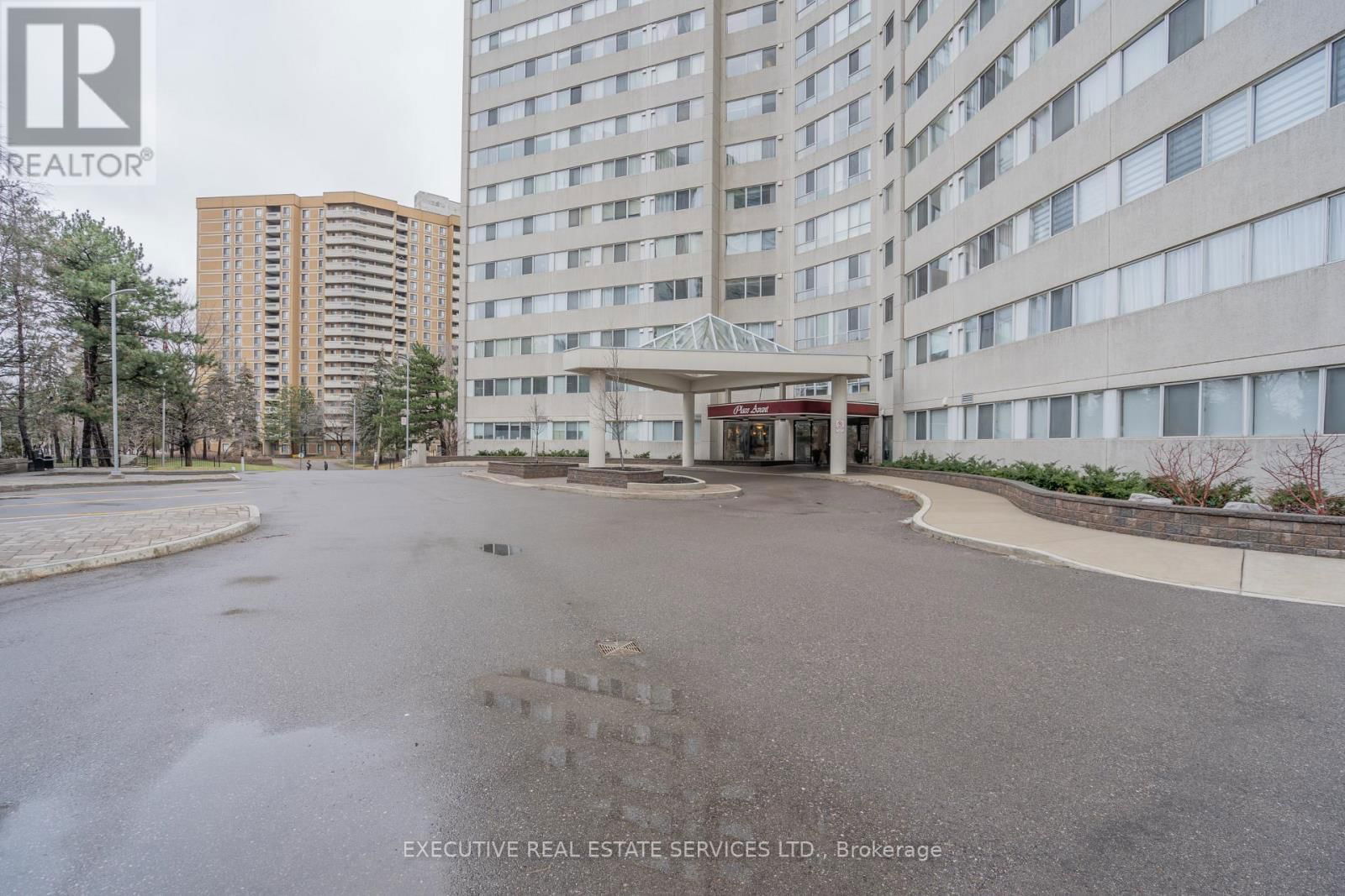508 - 3700 KANEFF CRESCENT Image 3