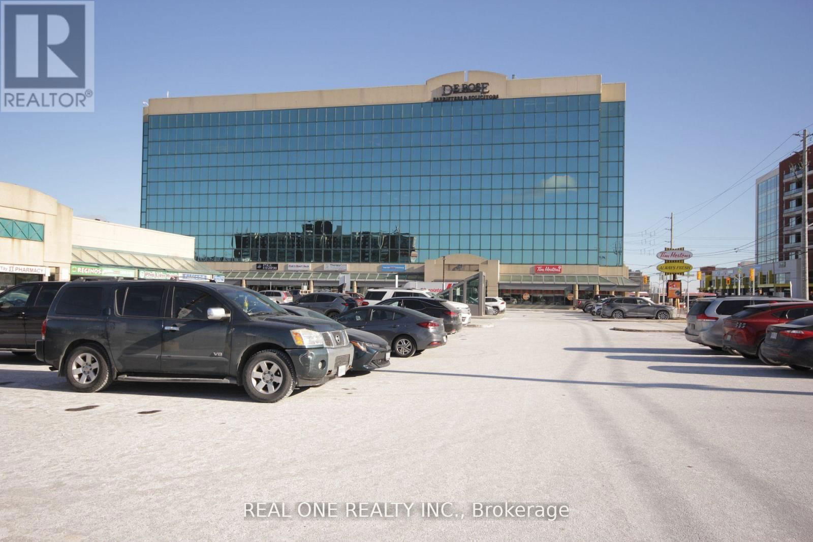 601 - 1280 FINCH AVENUE WEST Image 1
