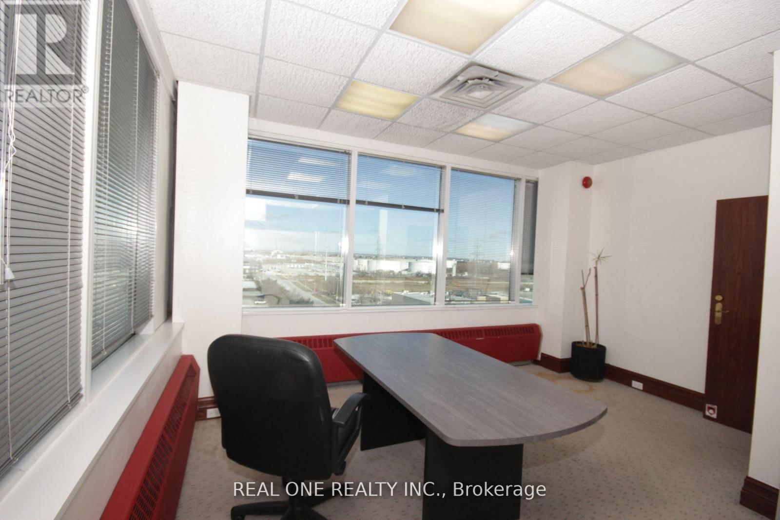 601 - 1280 FINCH AVENUE WEST Image 8