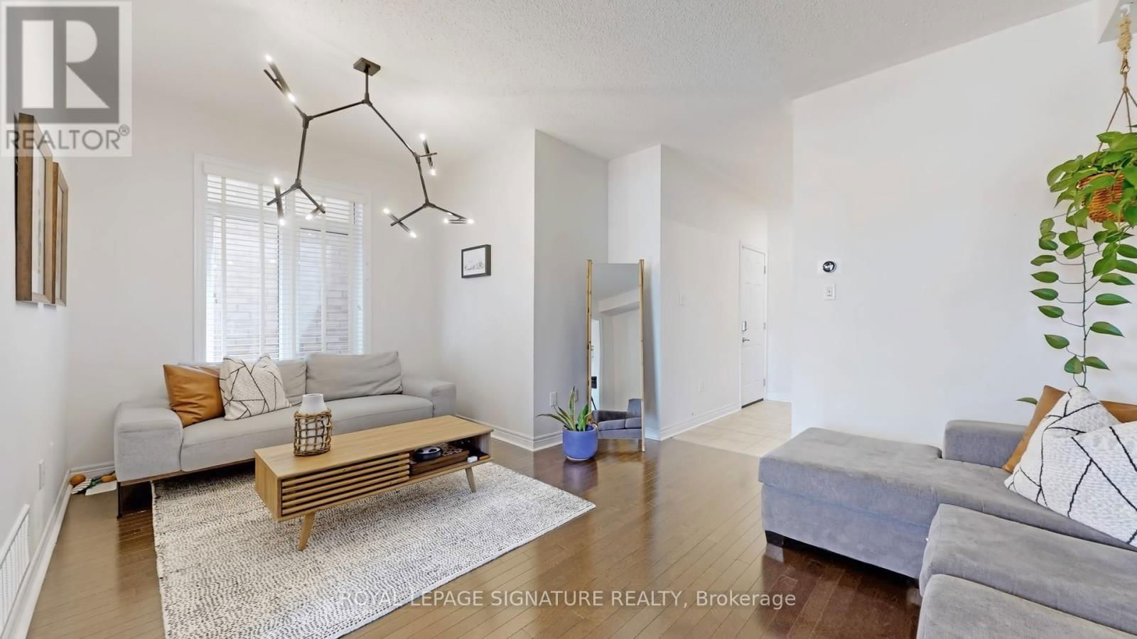 3073 EBERLY WOODS DRIVE Image 4