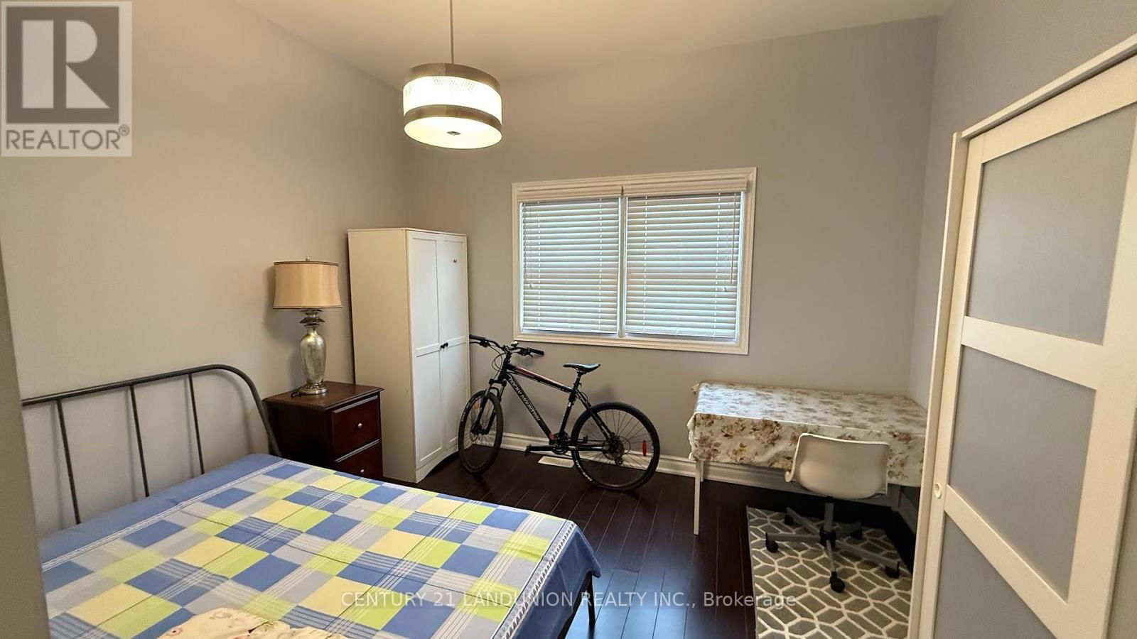 Back Unit - 10 NINETEENTH STREET Image 5