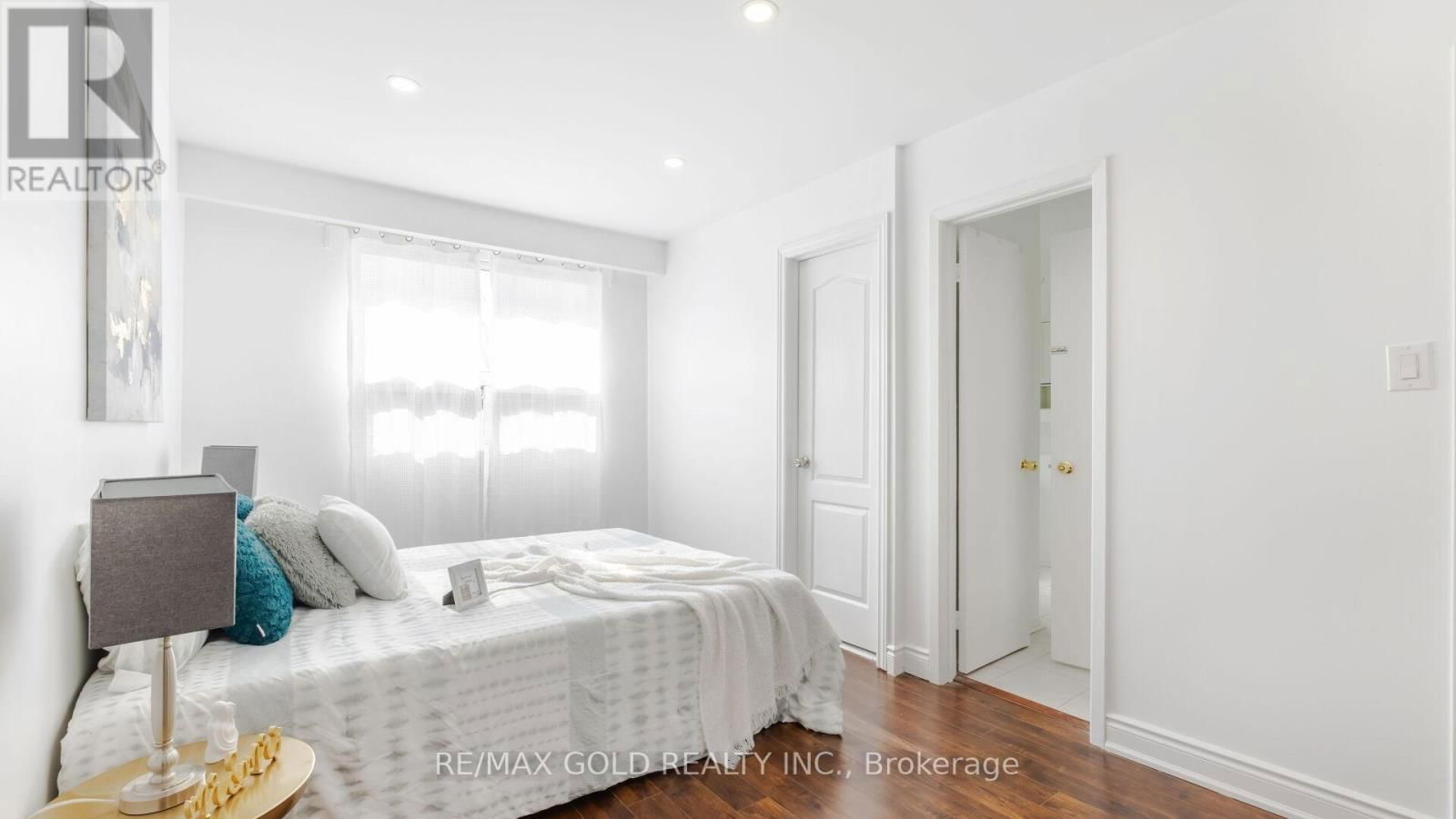 18 - 7560 GOREWAY DRIVE Image 13