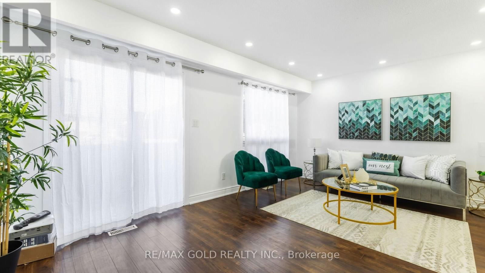 18 - 7560 GOREWAY DRIVE Image 3