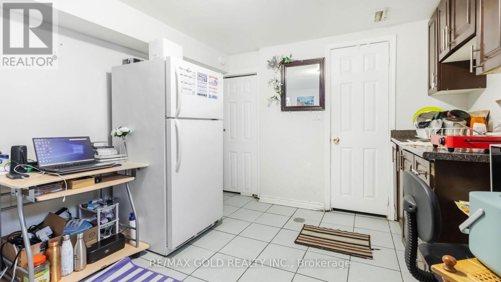 18 - 7560 GOREWAY DRIVE Image 30