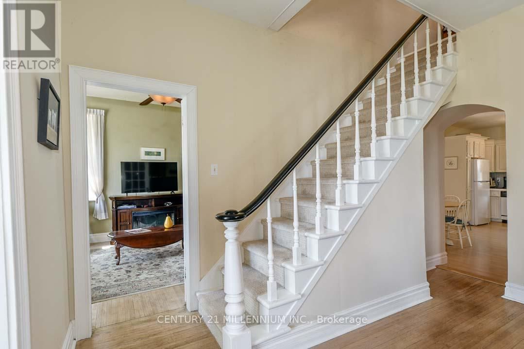 1380 QUEEN STREET WEST Image 22