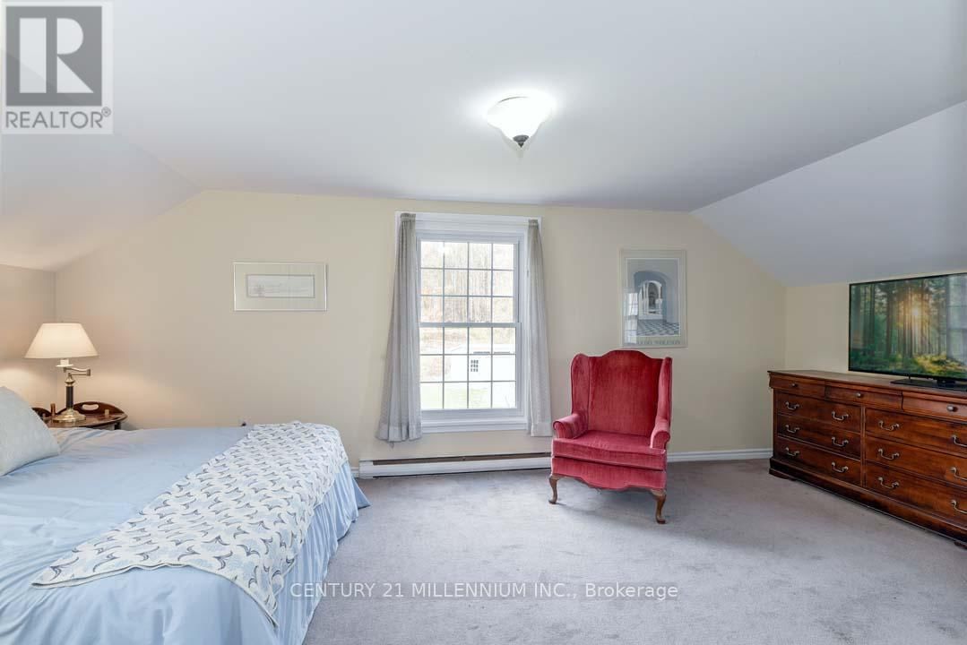1380 QUEEN STREET WEST Image 26