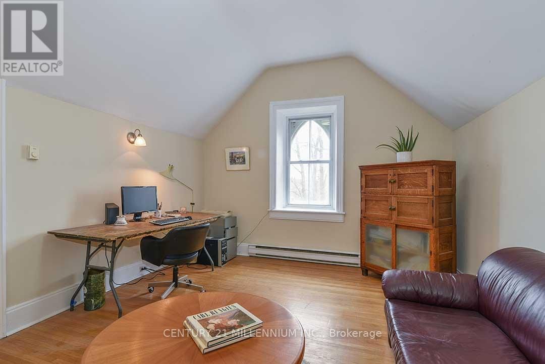 1380 QUEEN STREET WEST Image 28