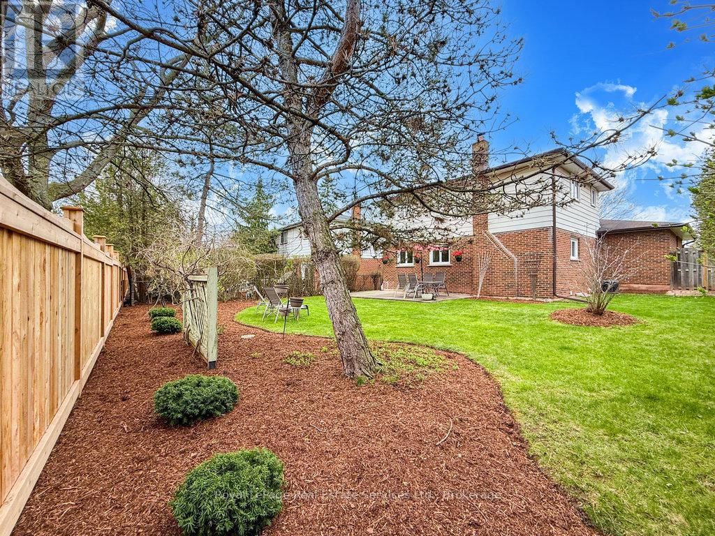 2086 THORNLEA DRIVE Image 37