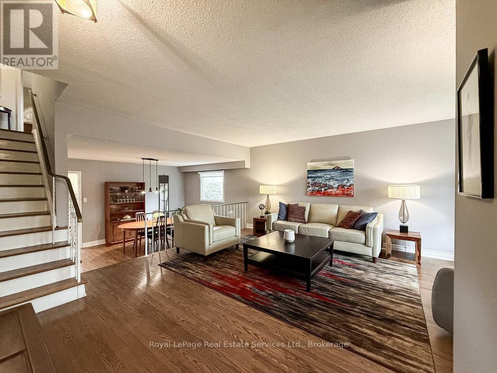 2086 THORNLEA DRIVE Image 5