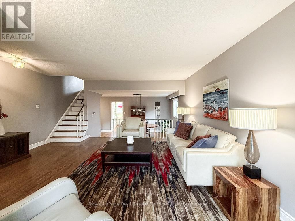 2086 THORNLEA DRIVE Image 6