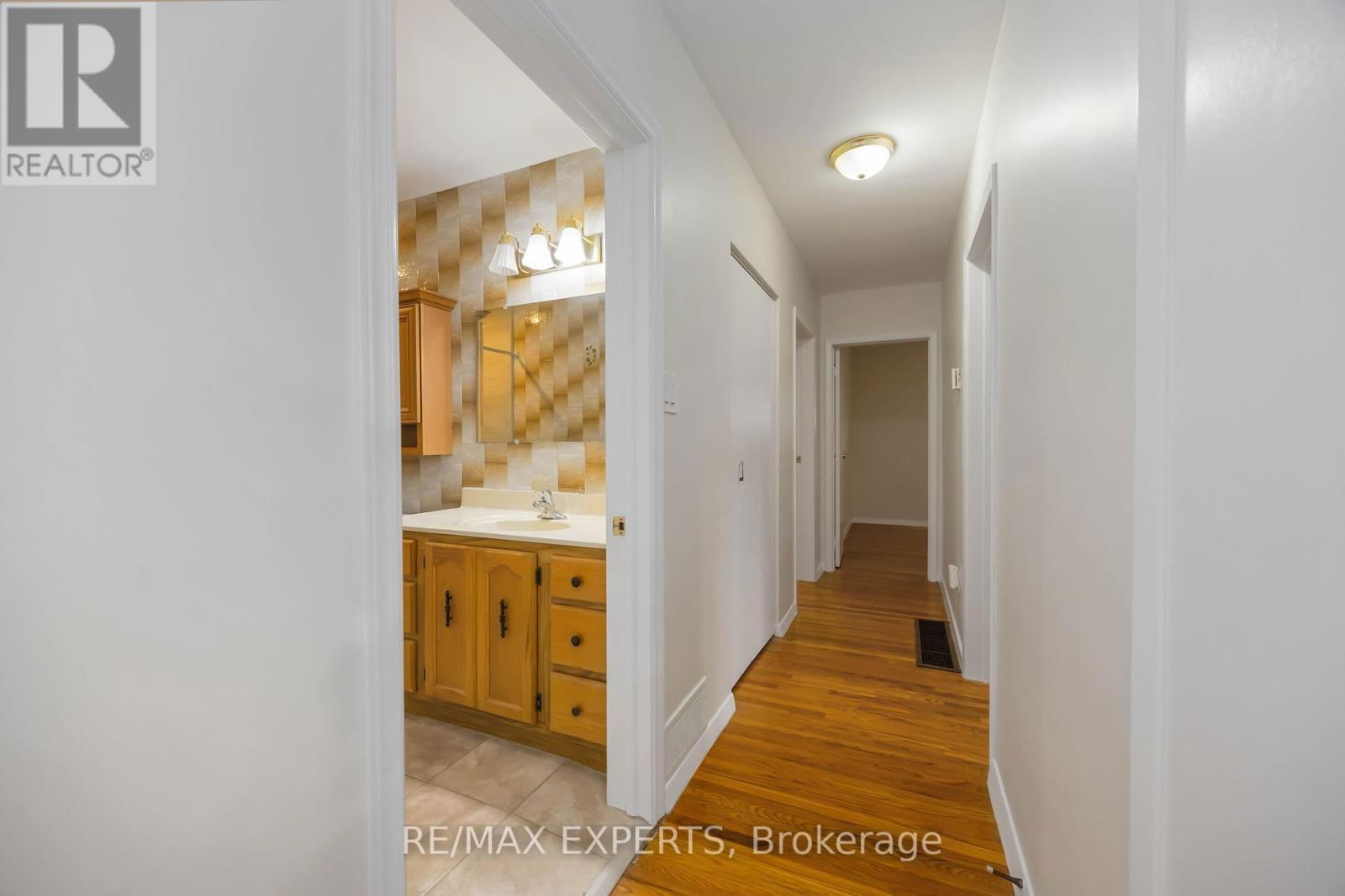 42 HASBROOKE DRIVE Image 12