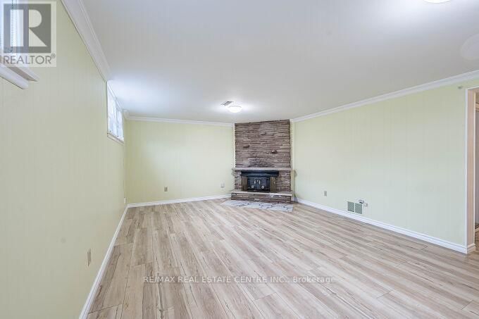 2 CARSWELL PLACE Image 11