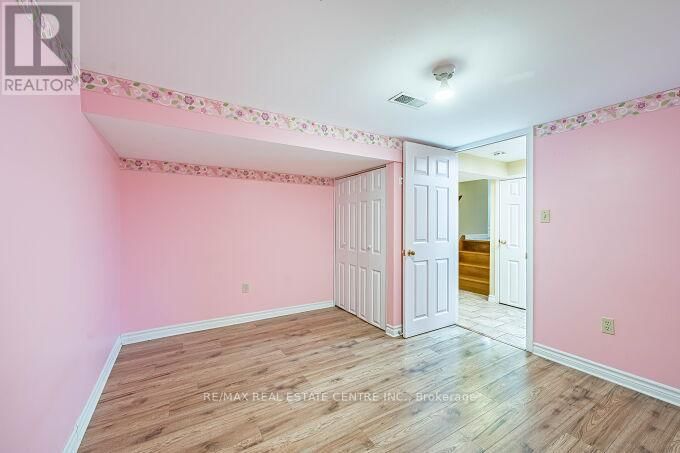 2 CARSWELL PLACE Image 25