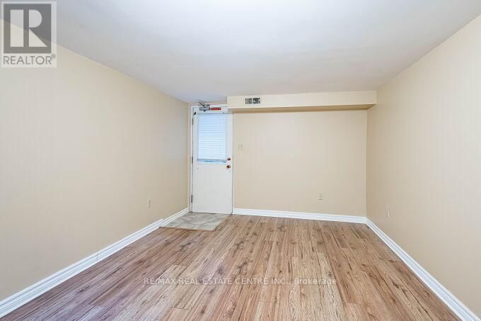 2 CARSWELL PLACE Image 26