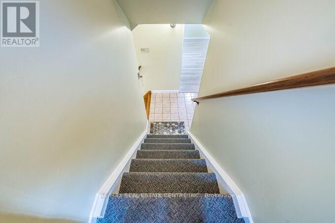 2 CARSWELL PLACE Image 9