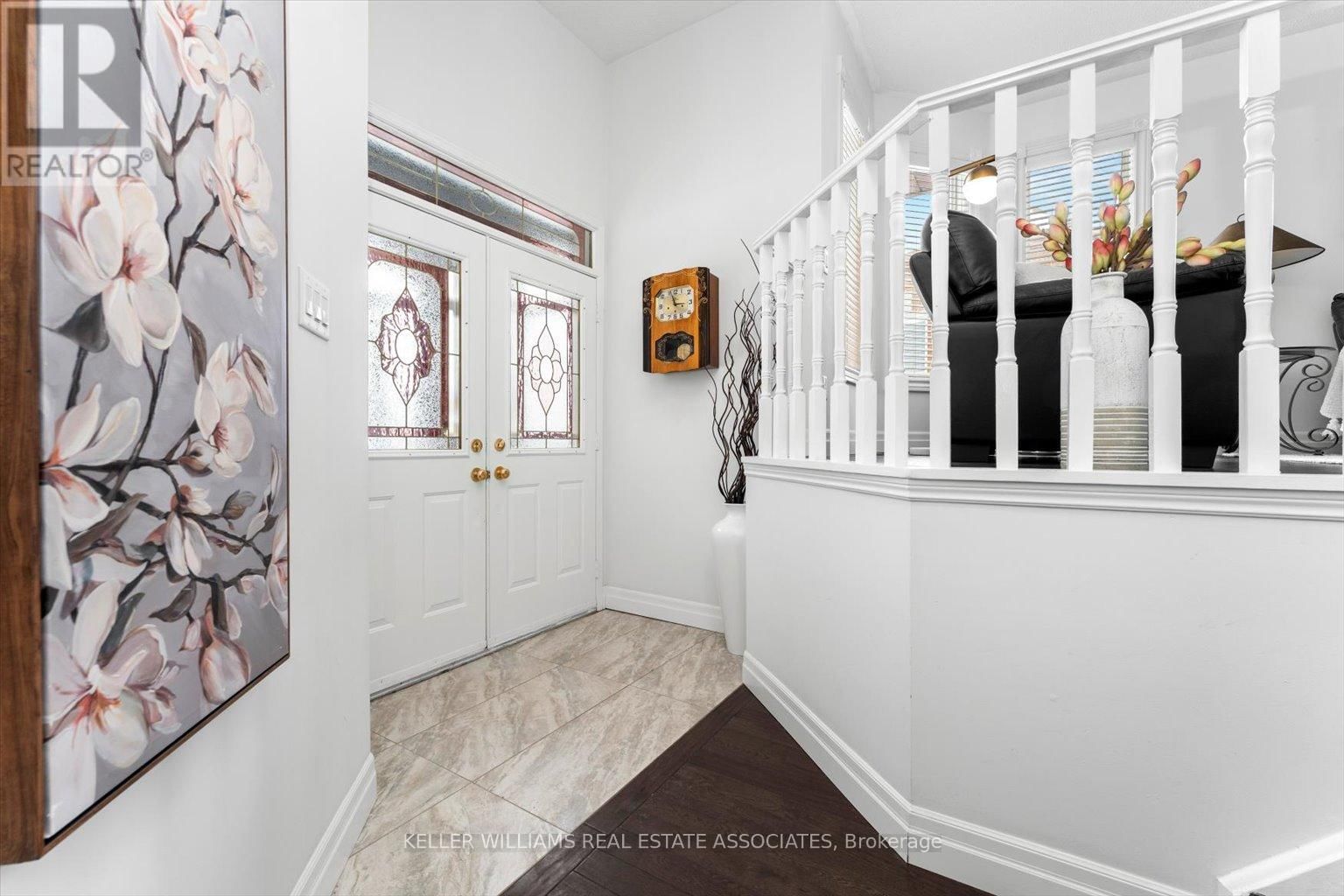 65 SUMMERFIELD CRESCENT Image 3
