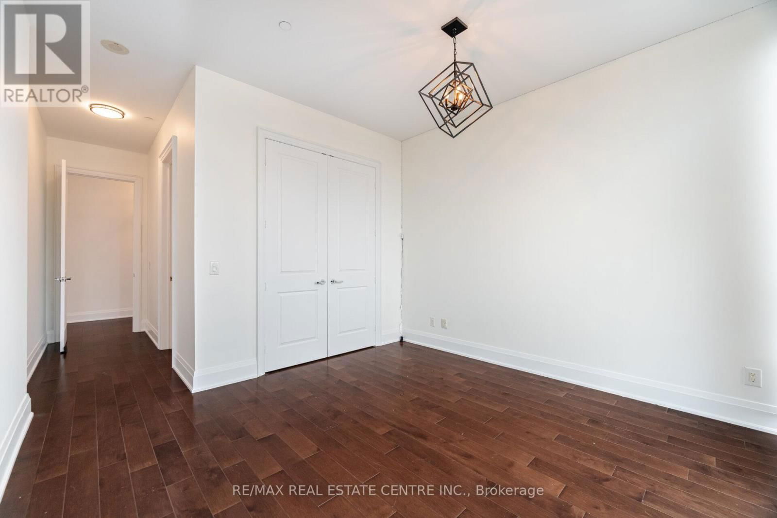 808 - 11 BRONTE ROAD Image 29