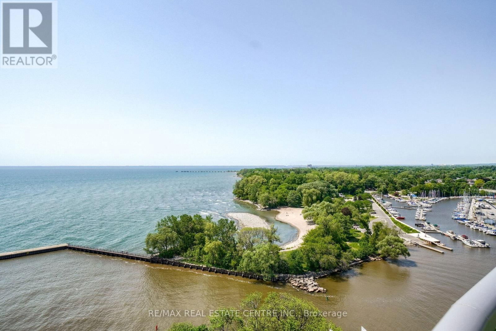 808 - 11 BRONTE ROAD Image 39