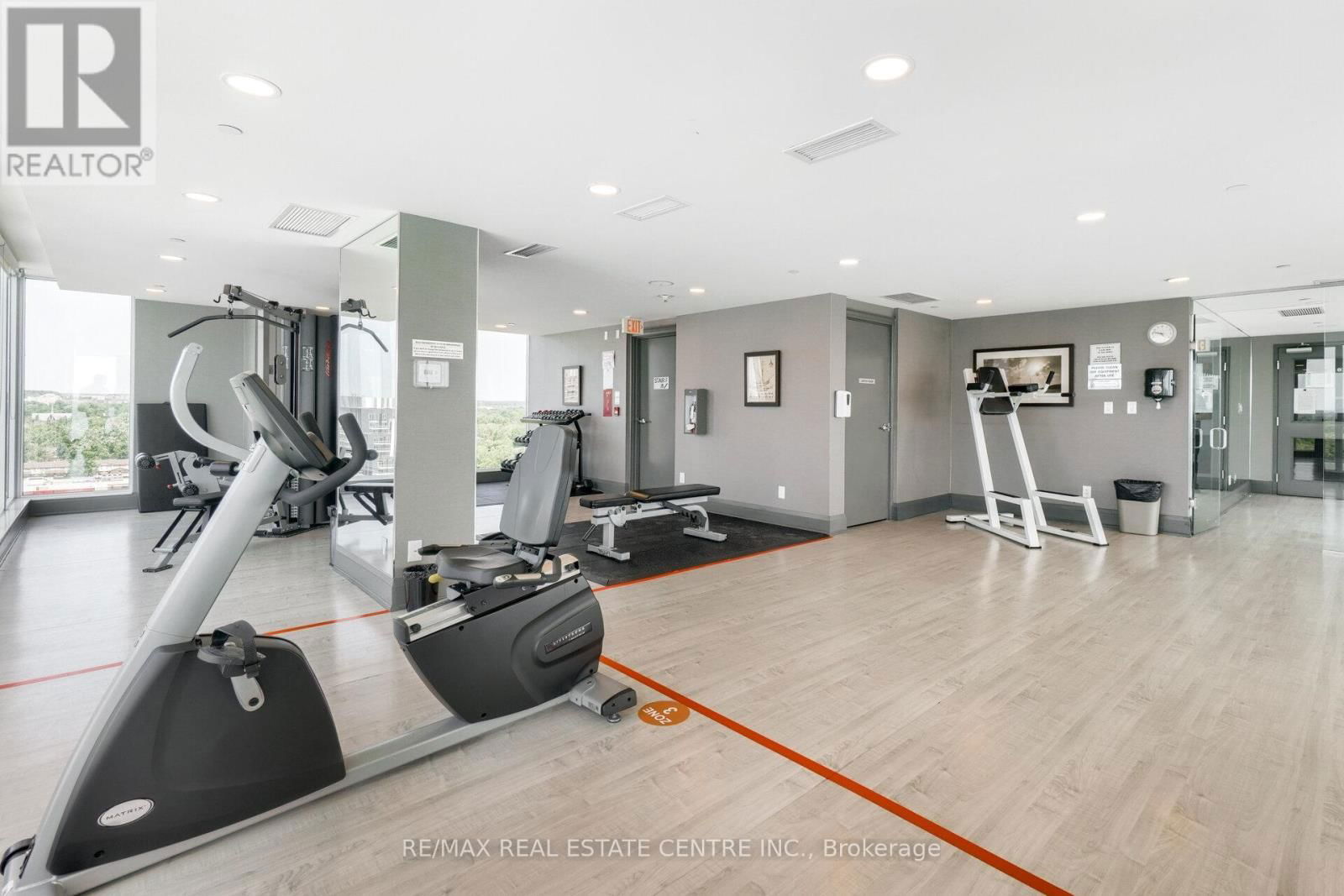 808 - 11 BRONTE ROAD Image 43