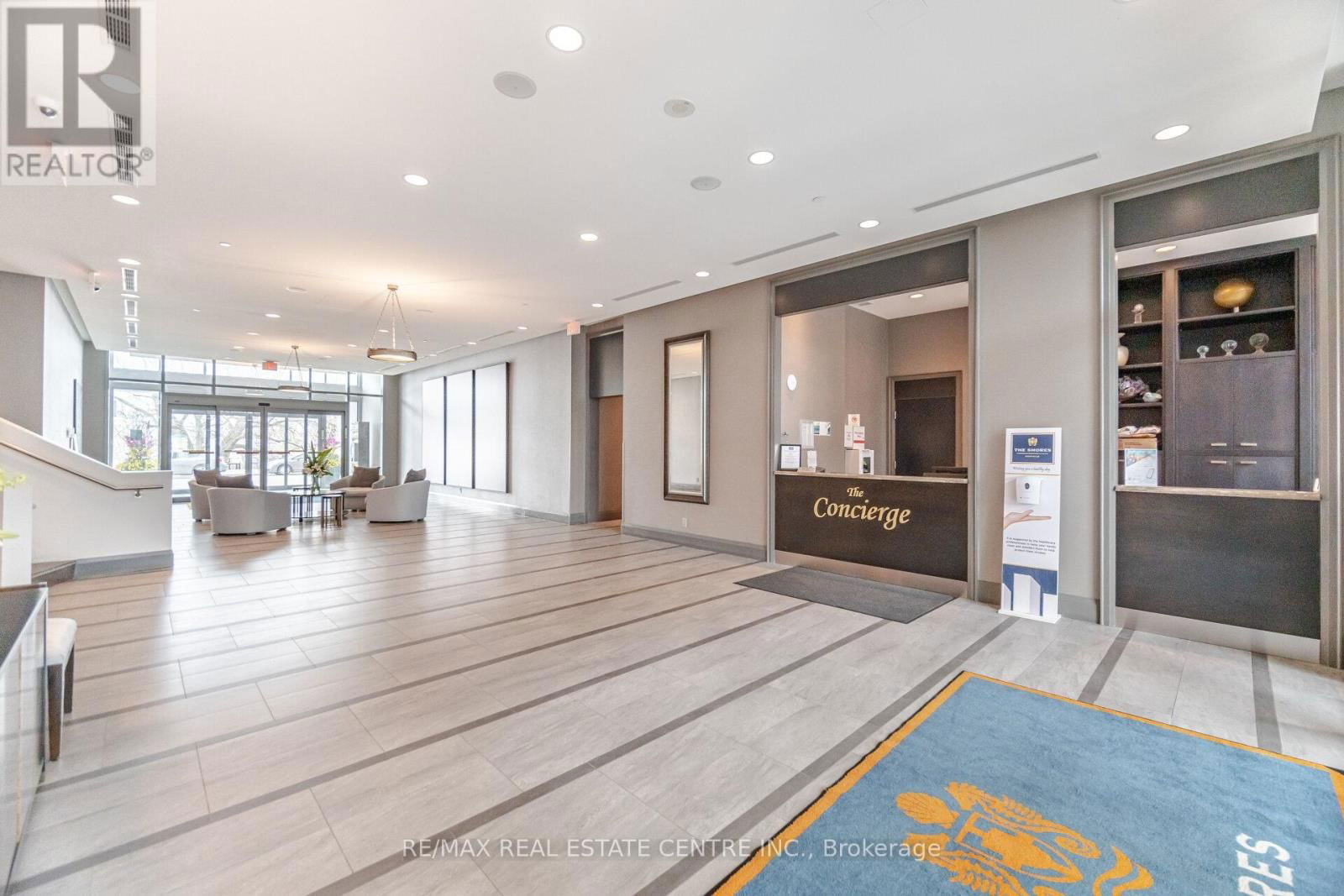 808 - 11 BRONTE ROAD Image 45