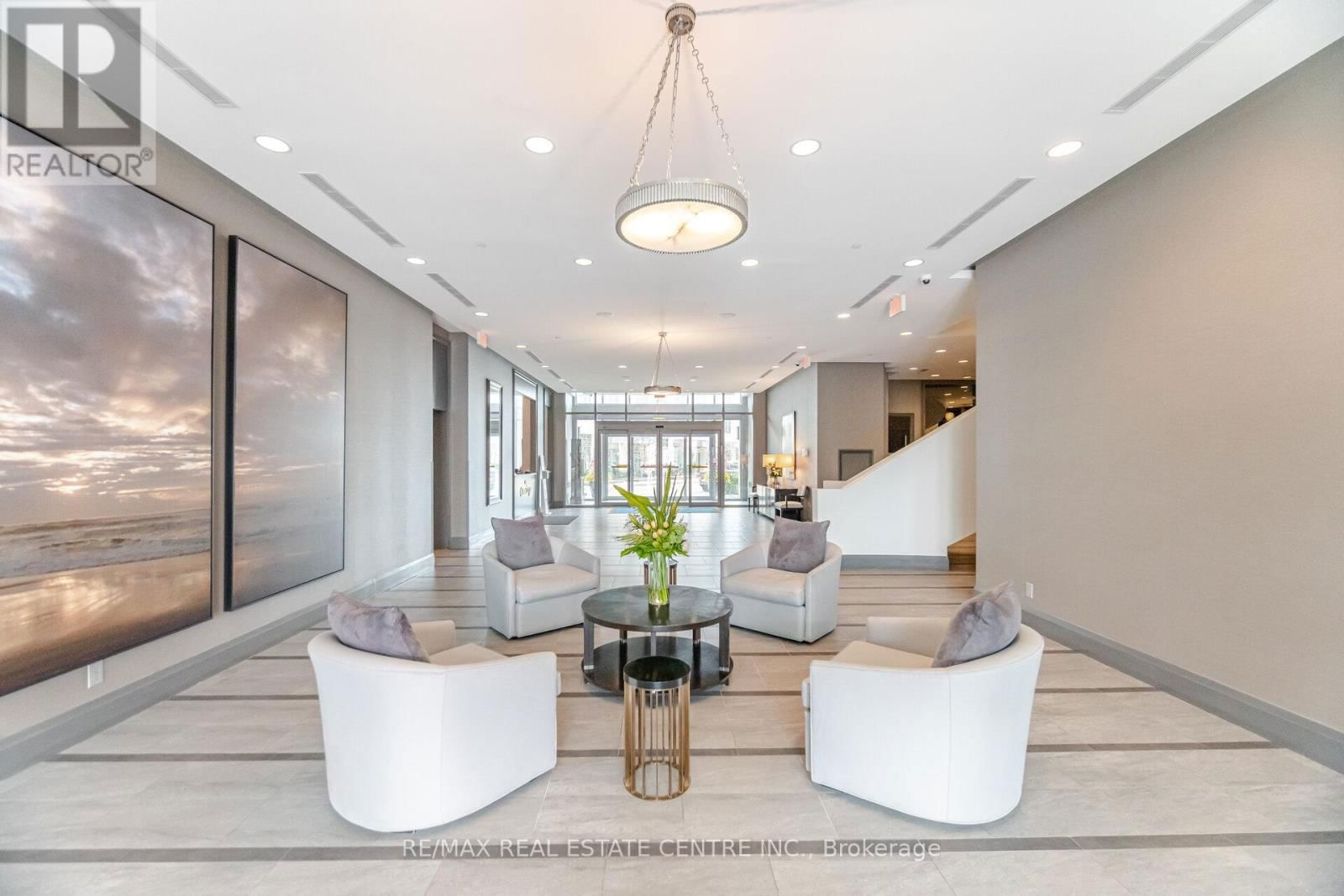808 - 11 BRONTE ROAD Image 46
