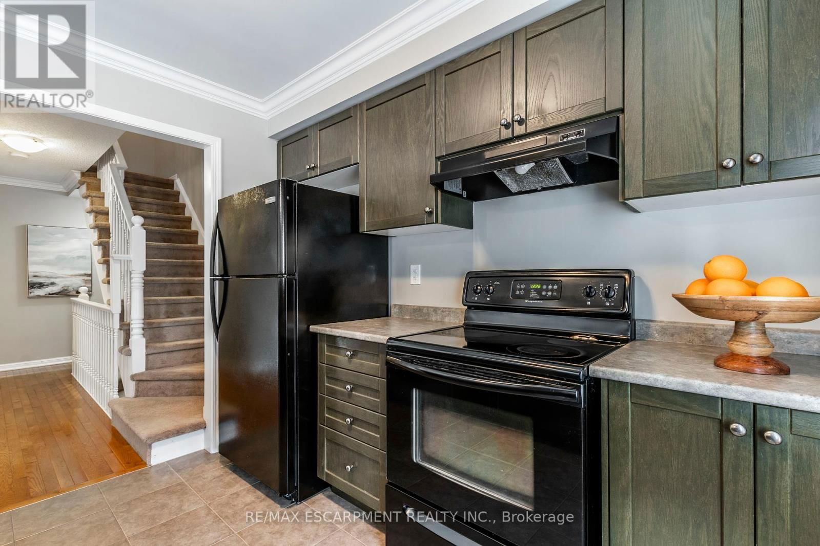 280 WETENHALL LANDING Image 10