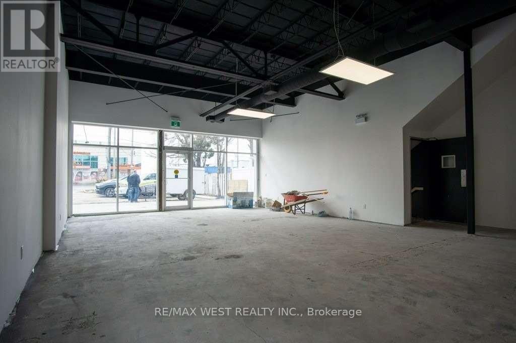 1 - 1340 THE QUEENSWAY AVENUE Image 7