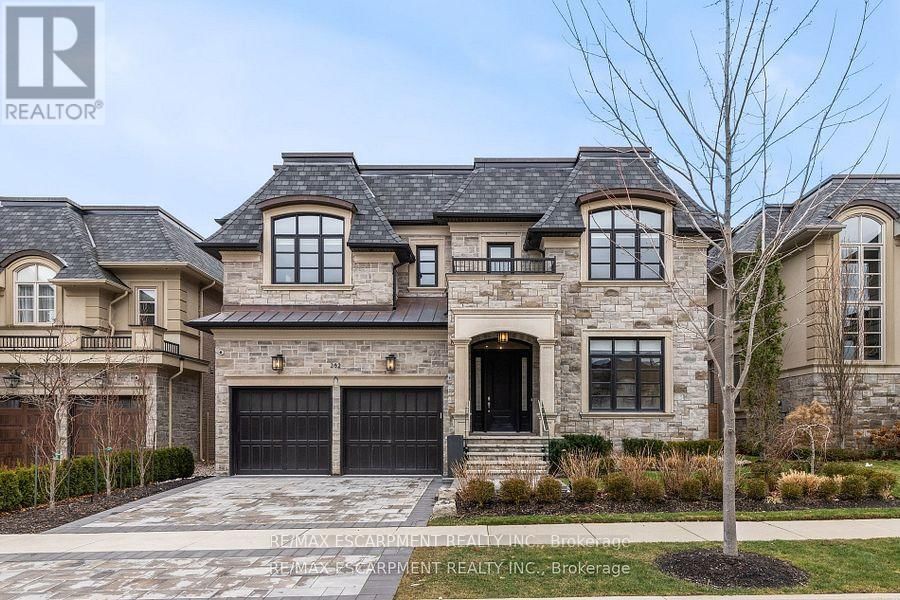 282 TUDOR AVENUE Image 1