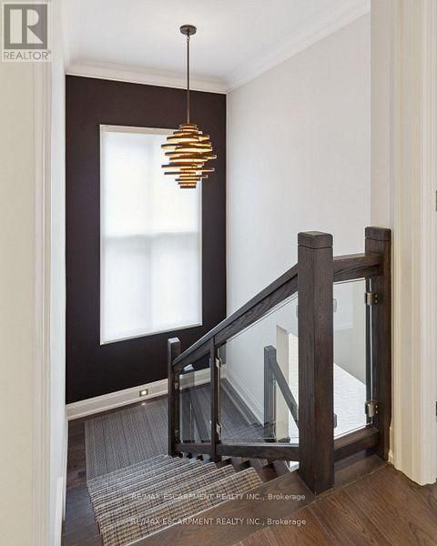 282 TUDOR AVENUE Image 14