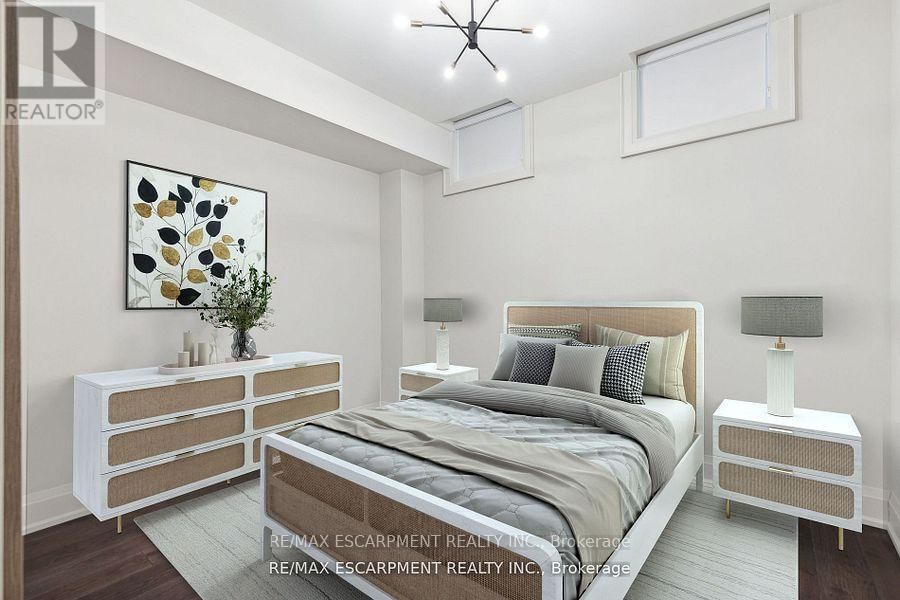 282 TUDOR AVENUE Image 35