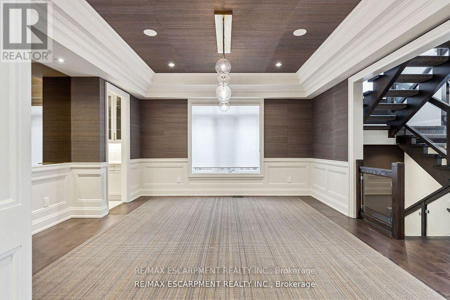 282 TUDOR AVENUE Image 7