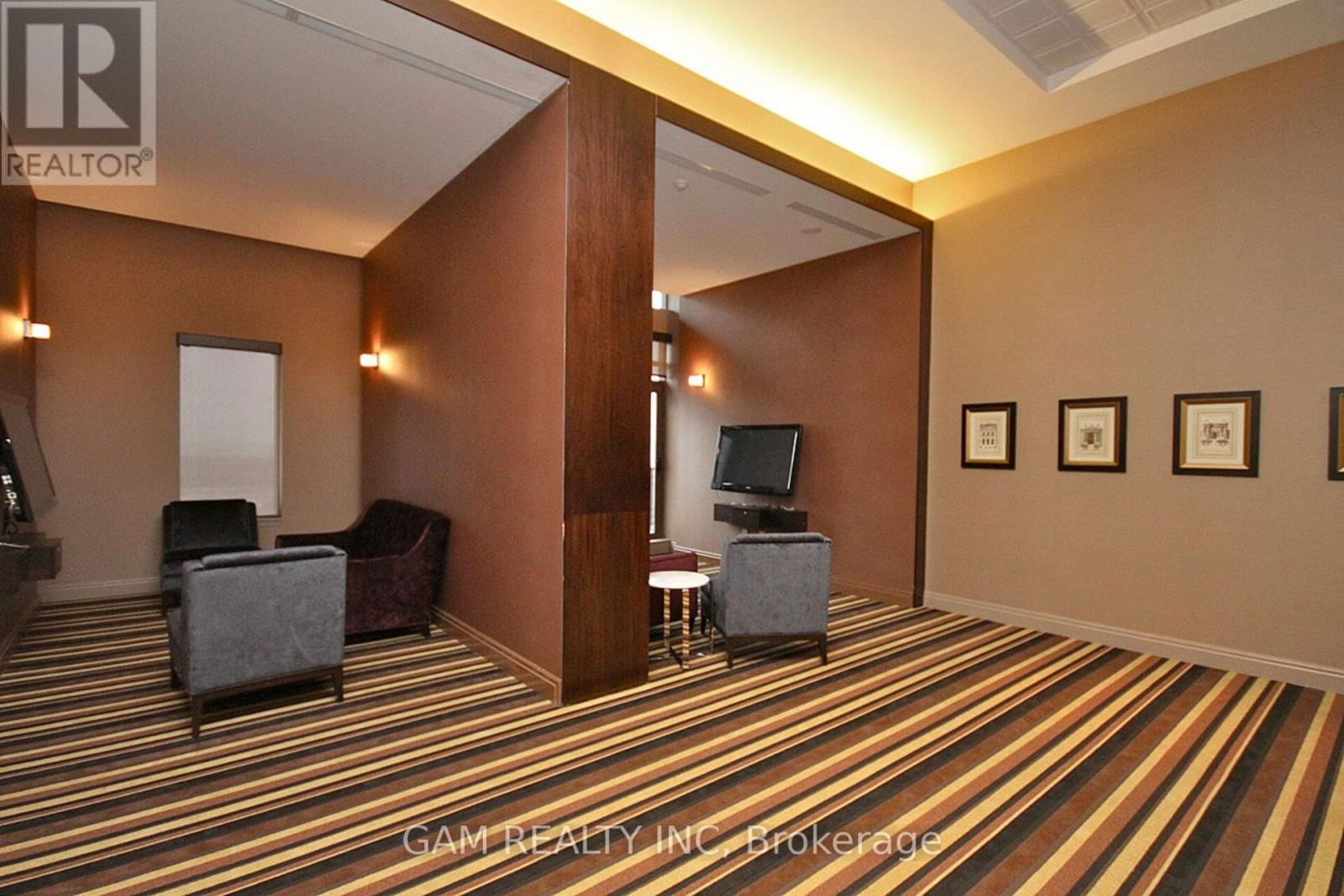 1102 - 385 PRINCE OF WALES DRIVE Image 28