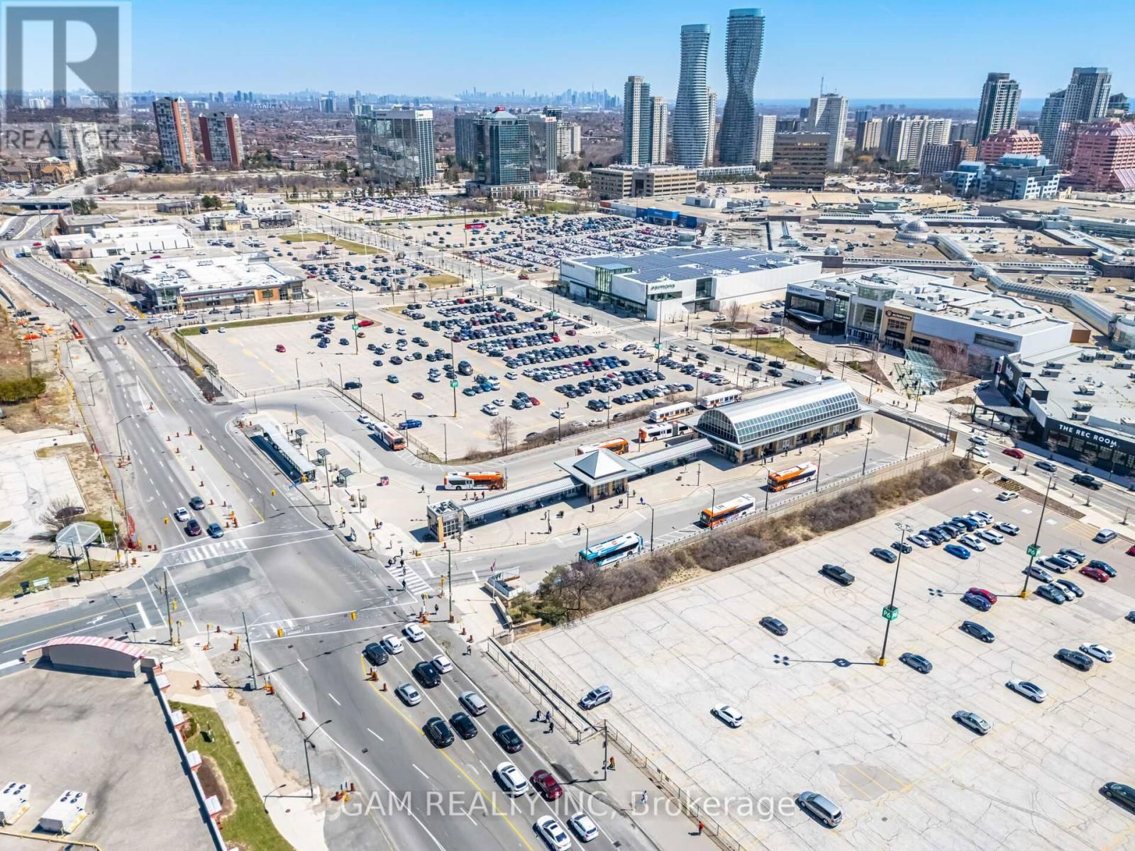 1102 - 385 PRINCE OF WALES DRIVE Image 38