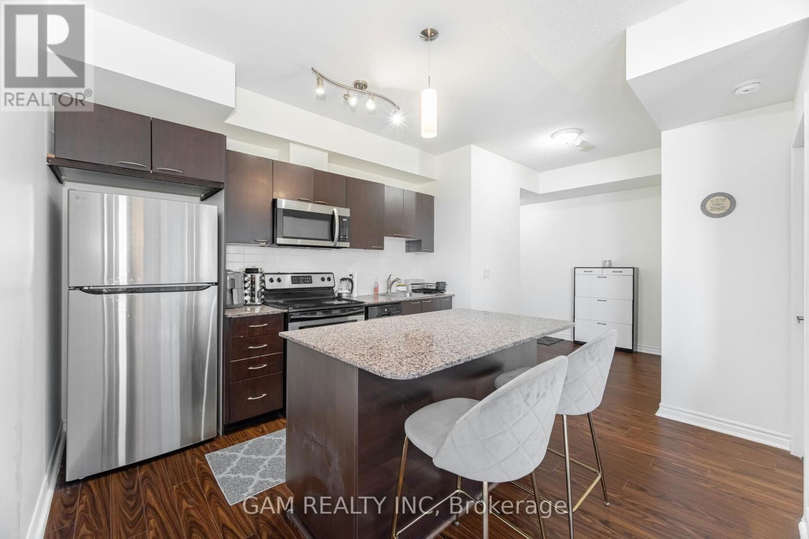 1102 - 385 PRINCE OF WALES DRIVE Image 8