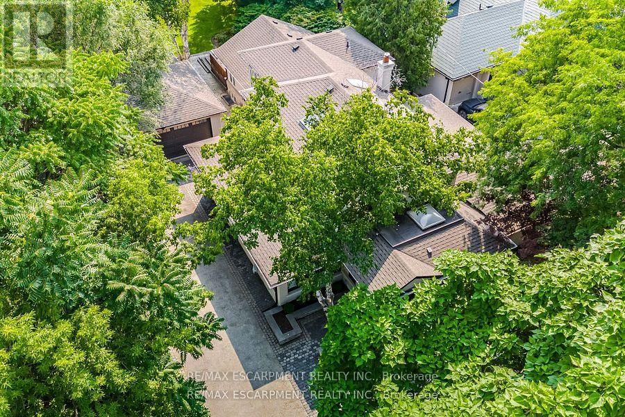 2126 GRANGE DRIVE Image 10