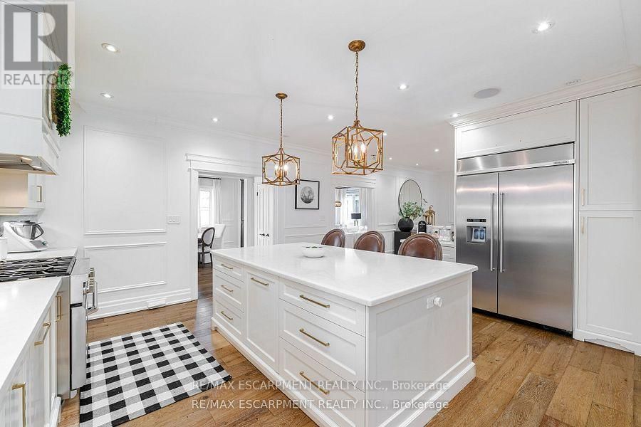 2126 GRANGE DRIVE Image 16