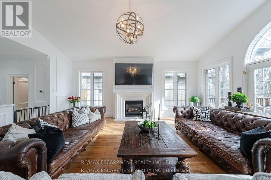 2126 GRANGE DRIVE Image 22