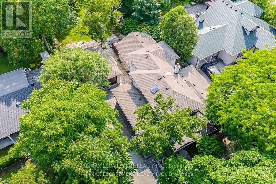 2126 GRANGE DRIVE Image 3