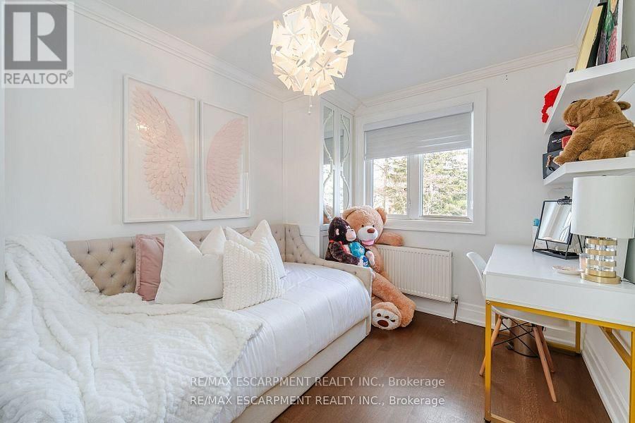 2126 GRANGE DRIVE Image 30