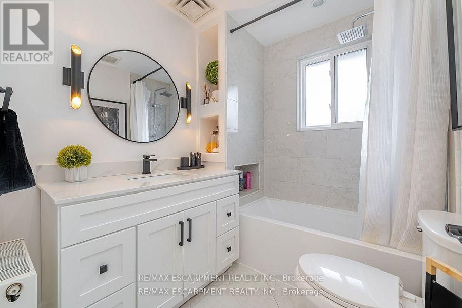2126 GRANGE DRIVE Image 31