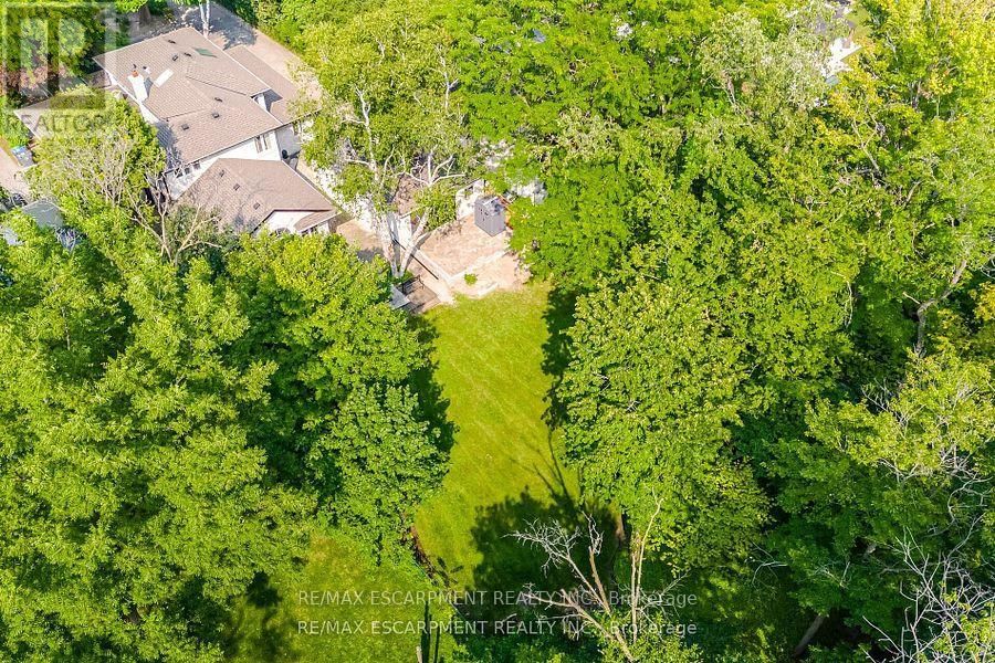 2126 GRANGE DRIVE Image 7
